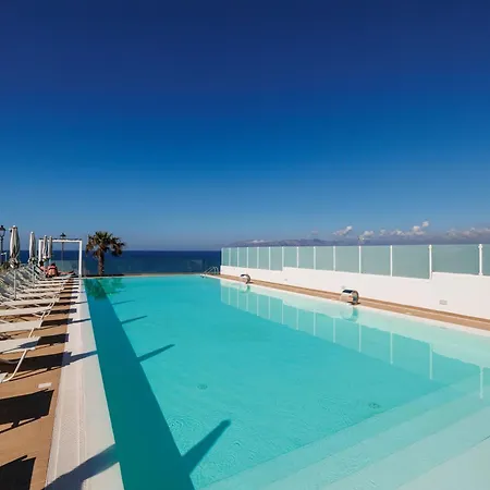 Marina Di Petrolo Hotel&spa Hotel 4*