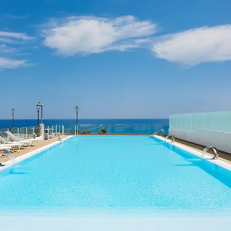 Marina Di Petrolo & Hotel Castellammare del Golfo