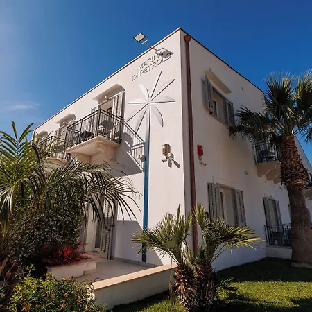 Marina Di Petrolo Hotel&spa Hotel 4*