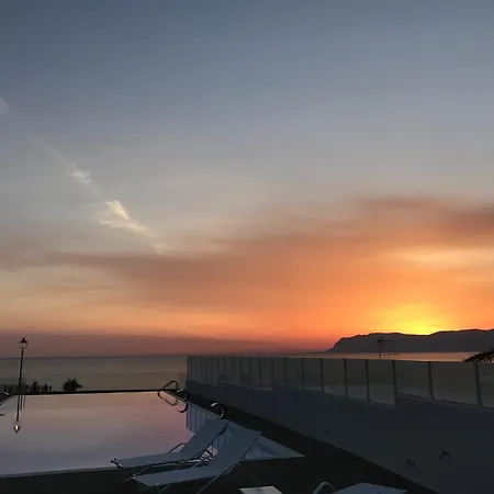 Marina Di Petrolo &