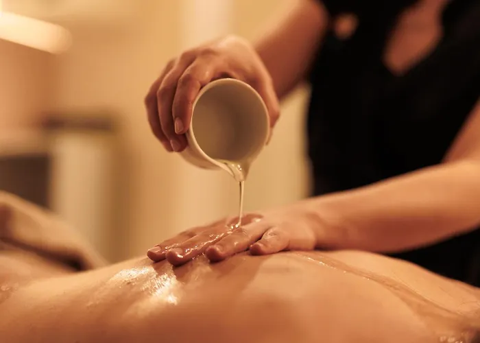 Marina Di Petrolo & Hotel