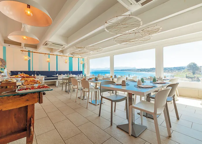 Marina Di Petrolo & Hotel Castellammare del Golfo