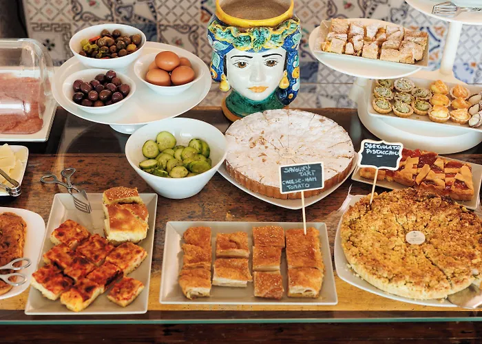 Marina Di Petrolo & Hotel Castellammare del Golfo