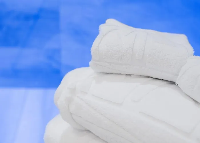 Marina Di Petrolo & Hotel 4*